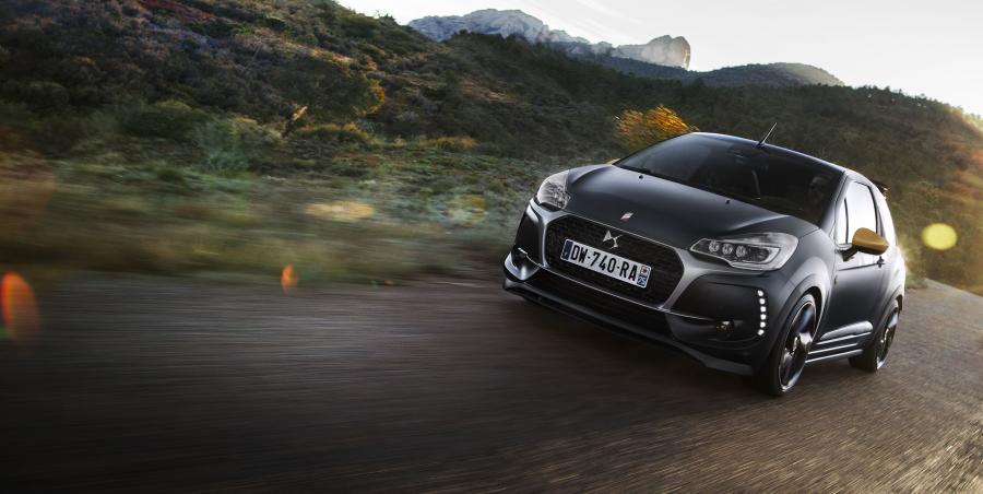  DS 3 Cabrio Performance 2016 года  (фото 3 из 5)